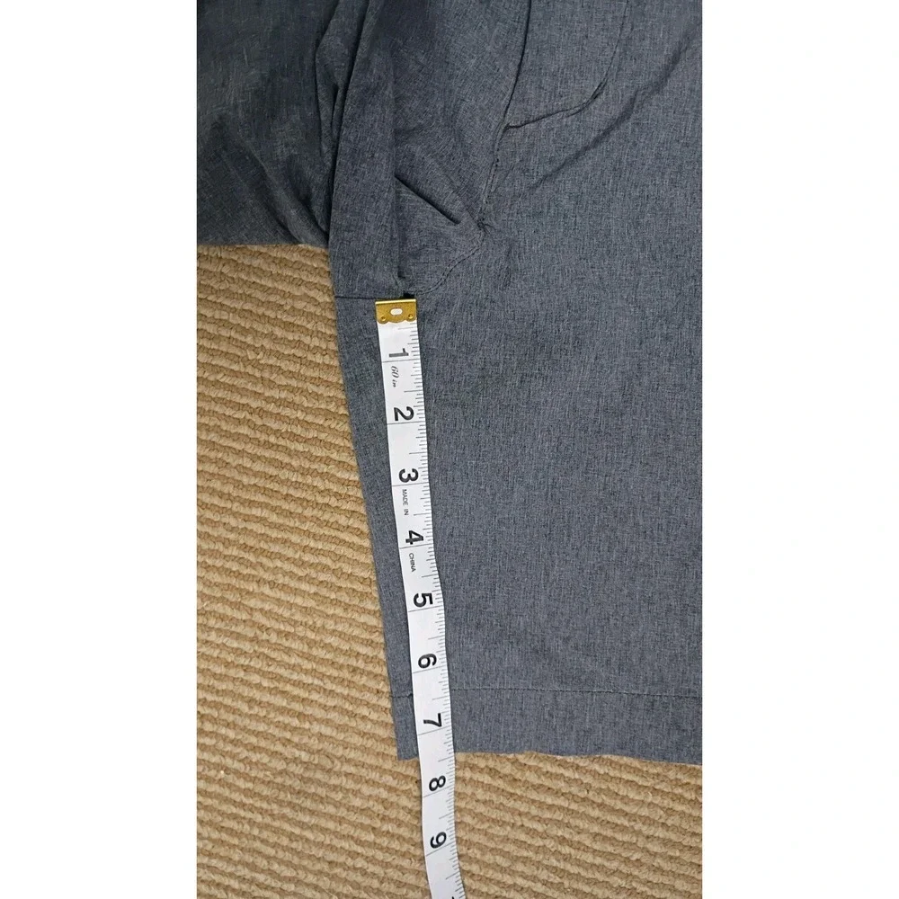 Vineyard Vines Performance Men's  Chino Shorts Gray Size 32